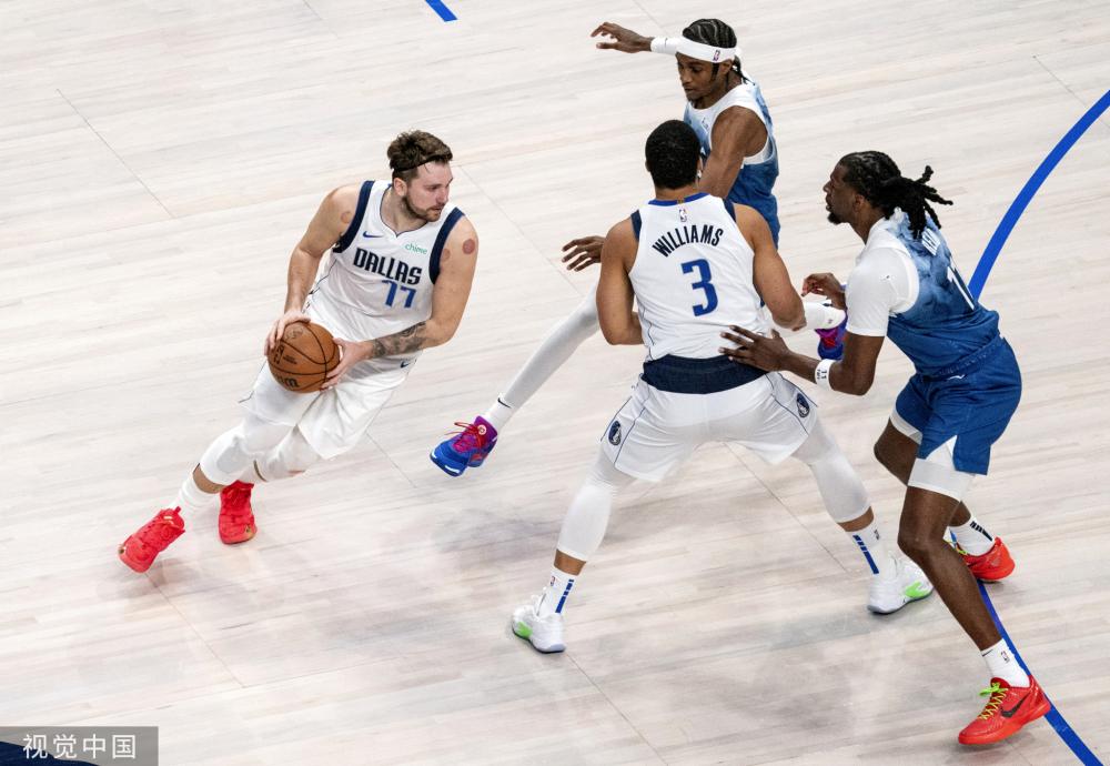 在关键比赛 在关键比赛